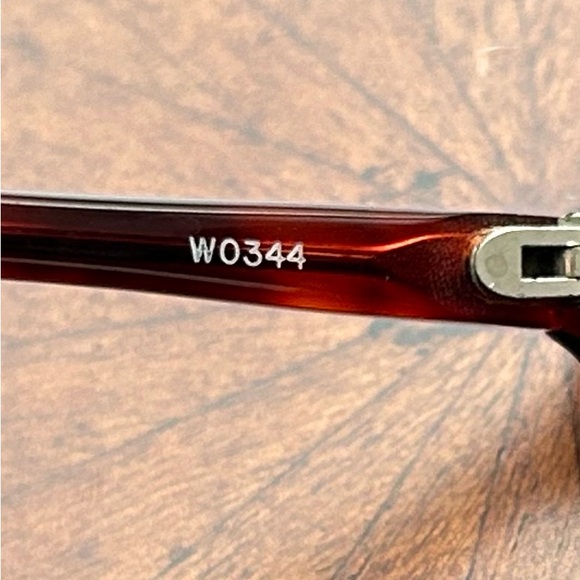 Vintage 1980’s B&L Ray Ban W0344 Women’s Sunglasses - Picture 5 of 12